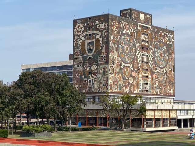Universidad Nacional Autónoma de México