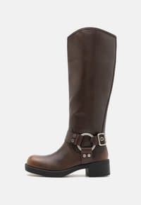 Botas camperas