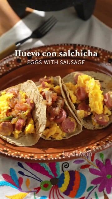 Receta fácil de huevo con salchicha para desayunos