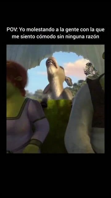 Shrek es una popular serie de películas animadas creada por DreamWorks Animation. La primera película se estrenó en 2001 y sigue a un ogro llamado Shrek que vive solo en un pantano y prefiere una vida tranquila, hasta que un grupo de criaturas de cuentos de hadas son enviadas a vivir en su t...