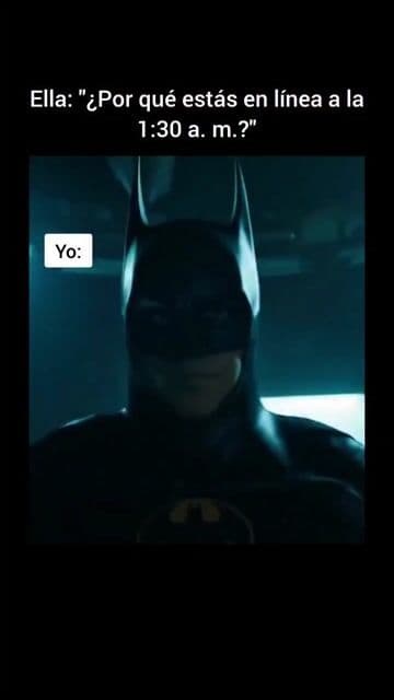 Cuando su intento de salvar a su familia altera sin darse cuenta el futuro, Barry Allen queda atrapado en una realidad en la que el General Zod ha regresado y no hay superhéroes a quienes recurrir. Para salvar el mundo en el que se
