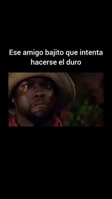 En 'Jumanji: Welcome to the Jungle', el reparto grabó escenas de acción intensas en la jungla real de Hawái, enfrentando calor, barro e insectos. Dwayne Johnson y Kevin Hart aportaron humor y autenticidad en cad