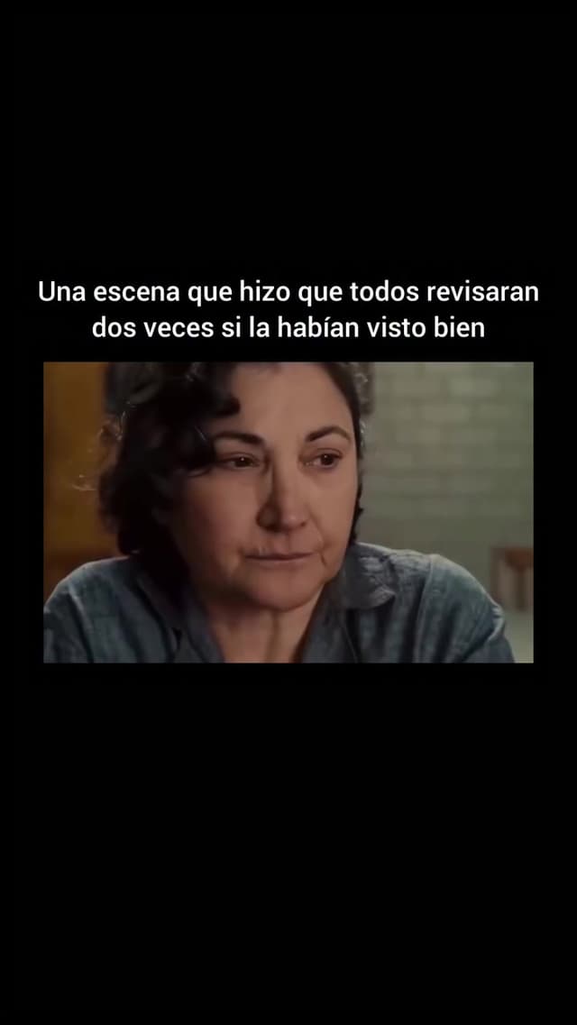 Una teoría común (spoilers) en esta escena es que Teddy está traumatizado por el agua debido a eventos pasados, y su cerebro básicamente está sintonizándolo subconscientemente. Teniendo en cuenta las tragedia