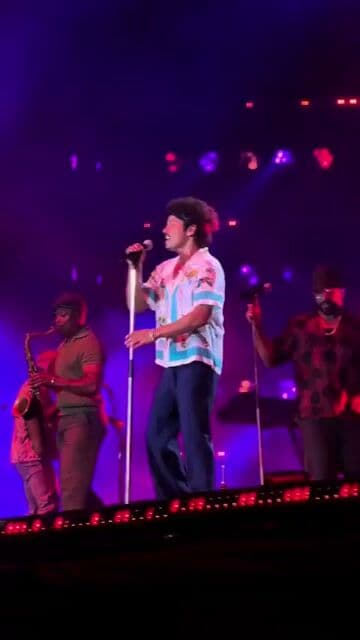 Bruno Mars puso a todo el mundo a bailar en Ciudad de México 🕺🏽