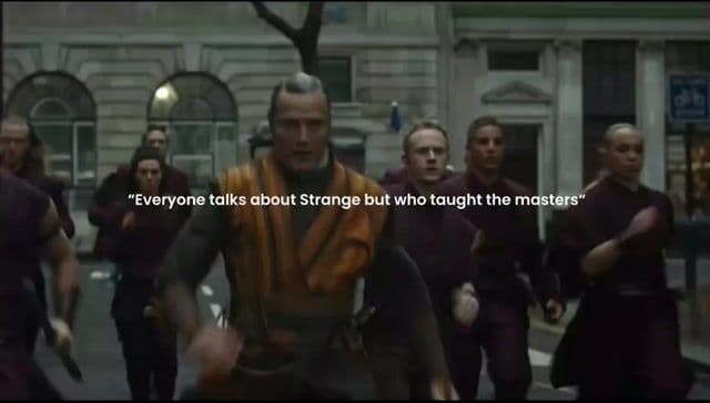 En 'Doctor Strange', The Ancient One, interpretada por Tilda Swinton, guía a Stephen Strange en el mundo de las artes místicas. Esta elección de casting fue clave para el desarrollo visual del universo Marvel en pantalla.