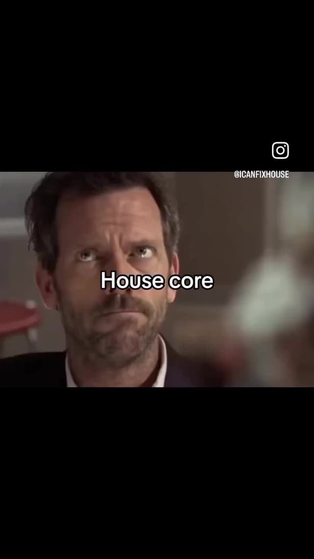 House M.D.: El genio más cínico de la medicina
Ganadora de 5 Emmy. Un médico brillante y ácido que resuelve los casos más raros con sarcasmo y genialidad.