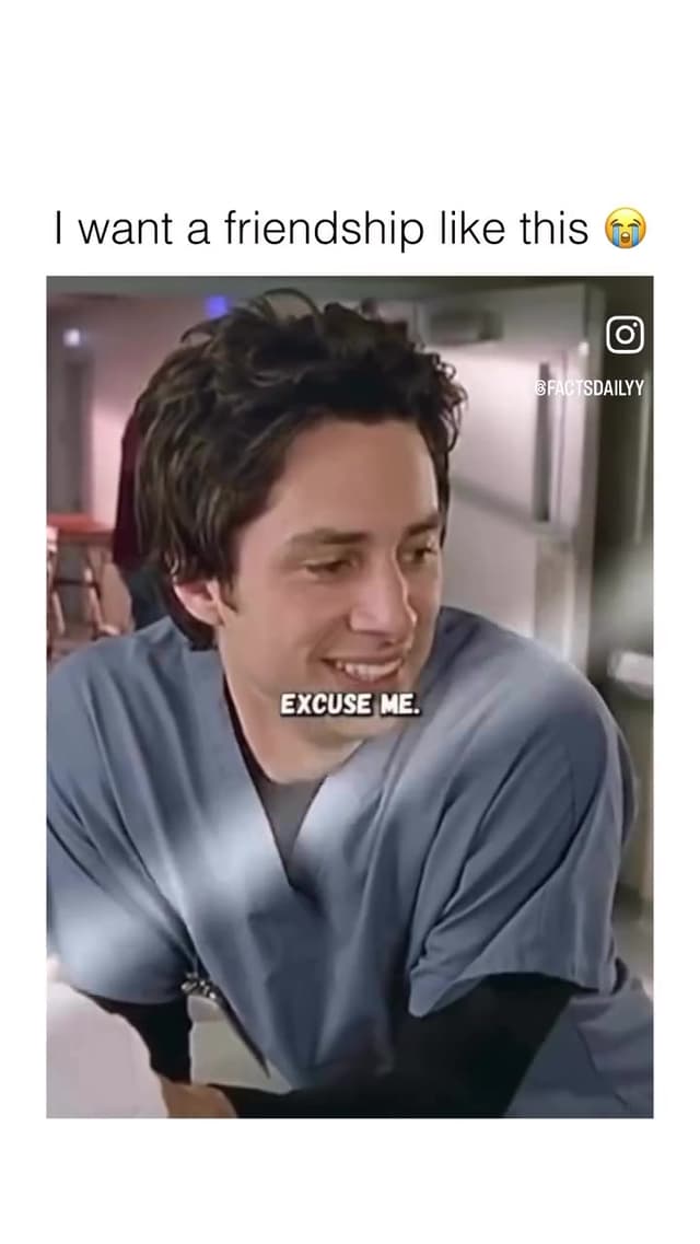 Comedia médica que mezcla humor y emoción. JD y Turk redefinen la amistad en TV. Una serie que te hará reír y llorar en el mismo episodio.