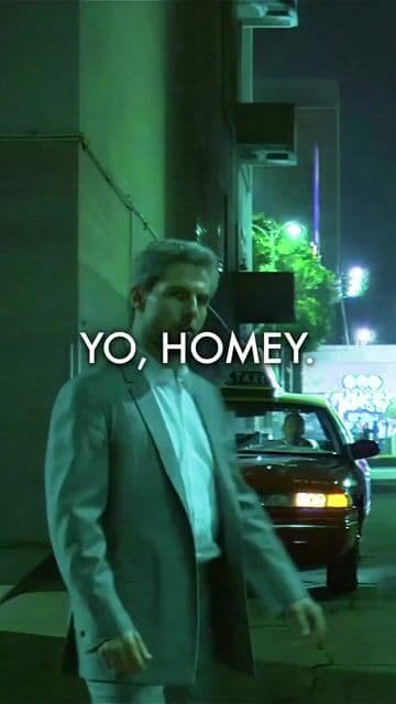 La película 'Collateral' transformó la imagen nocturna de Los Ángeles al usar cámaras digitales. Michael Mann y el director de fotografía Paul Cameron lograron que la ciudad fuera un personaje más en la historia junto a Vincent y Max.