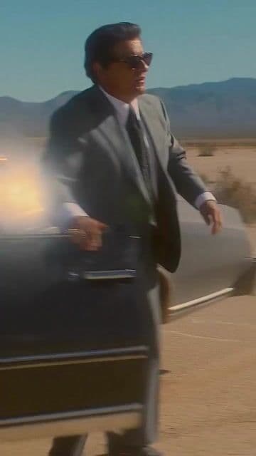 En 'Casino', De Niro y Pesci improvisaron intensos diálogos, guiados sólo por Scorsese. El uso de dos cámaras y la iluminación acentuaron la tensión en escenas clave, aportando realismo al clásico del cine.