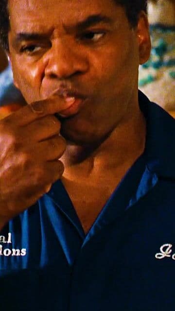 Descubre todos los detalles de 'Friday', una comedia icónica de 1995. Opiniones, reparto y cómo ver Friday en español o versión latino. Un referente para el Black History Month en cine.