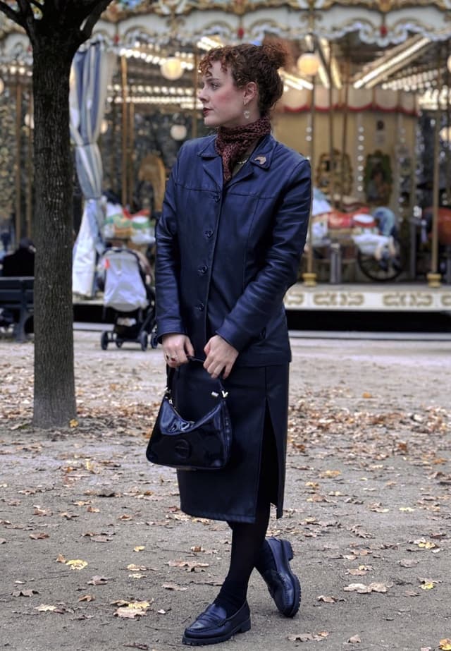 Blazer con bolso de mano