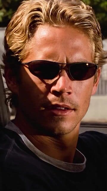 En la primera película de 'The Fast and the Furious' de 2001, se usaron más de 1,500 autos reales para filmar las intensas carreras callejeras que marcaron el inicio de la saga.