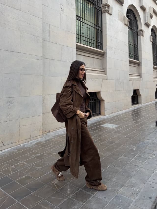 Este trench de Zara es un must 💫