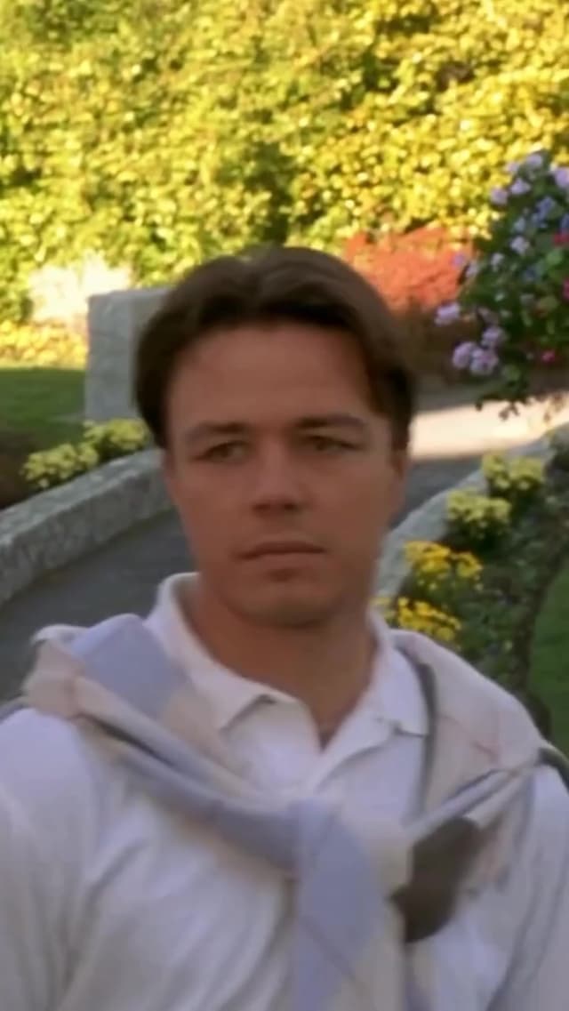 La icónica escena de la danza al ritmo de “A Thousand Miles” en 'White Chicks' se convirtió en uno de los memes más reconocidos del cine de comedia de 2004, perdurando como un momento clásico lleno de humor y energía.