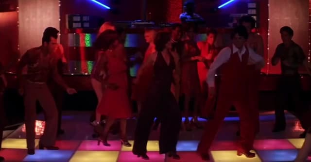 En 'Boogie Nights', Mark Wahlberg rodó la famosa escena final en una sola toma, añadiendo realismo al momento. Este detalle sorprendió incluso al director Paul Thomas Anderson, clave para los fans del reparto y el proceso