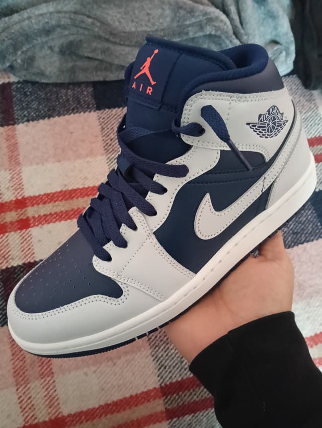 Jordan 1