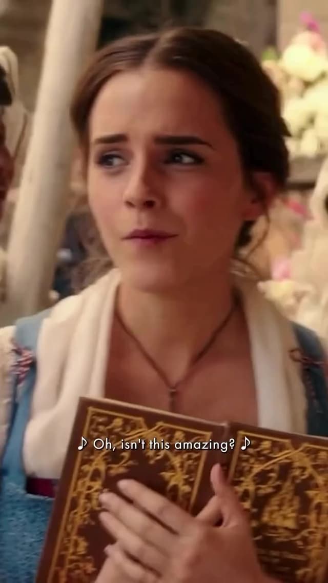 Emma Watson transformó el vestuario de 'Beauty and the Beast' (2017) rechazando corsés y pidiendo botas y bolsillos reales. Así logró que Belle reflejara una mujer independiente y activa en la exitosa película live action de Disney.