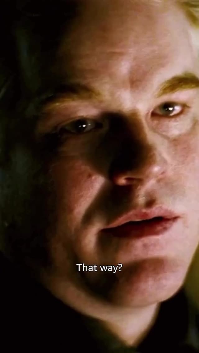 En 'Mission: Impossible III' (2006), Philip Seymour Hoffman transformó la escena del interrogatorio, dejando de lado la furia clásica del antagonista de blockbuster y mostrando un villano aterrador de maneras inesperadas. Inspir