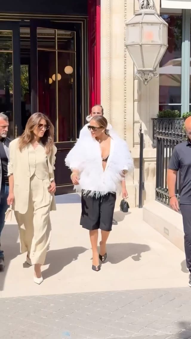 JLo lleva el contraste al siguiente nivel 🖤🤍
