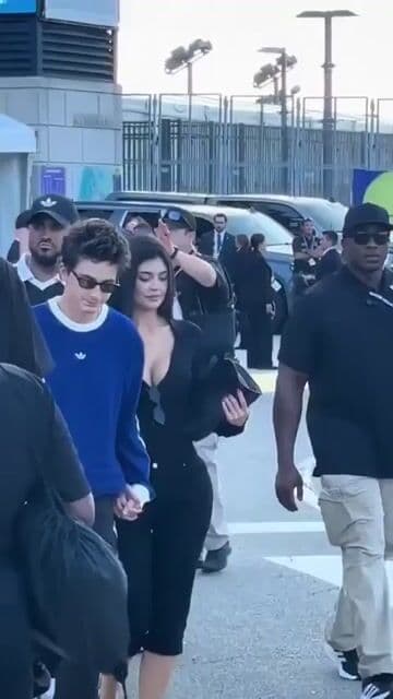 🖤 Kylie Jenner convierte el negro en su mejor aliado