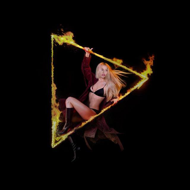 Canción Don’t Click Play