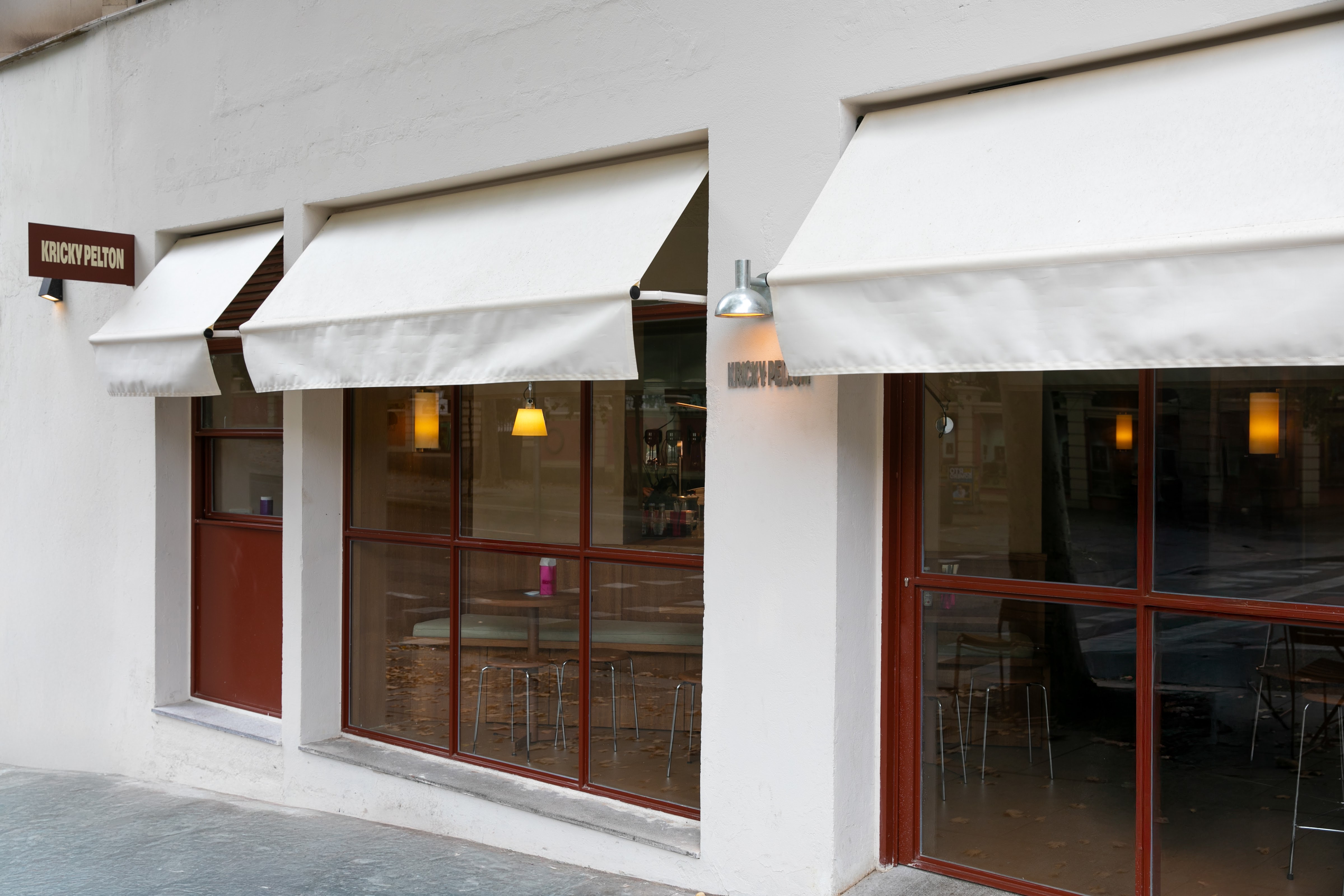 Restaurantes Kricky Pelton Serrano l Hamburguesería Madrid