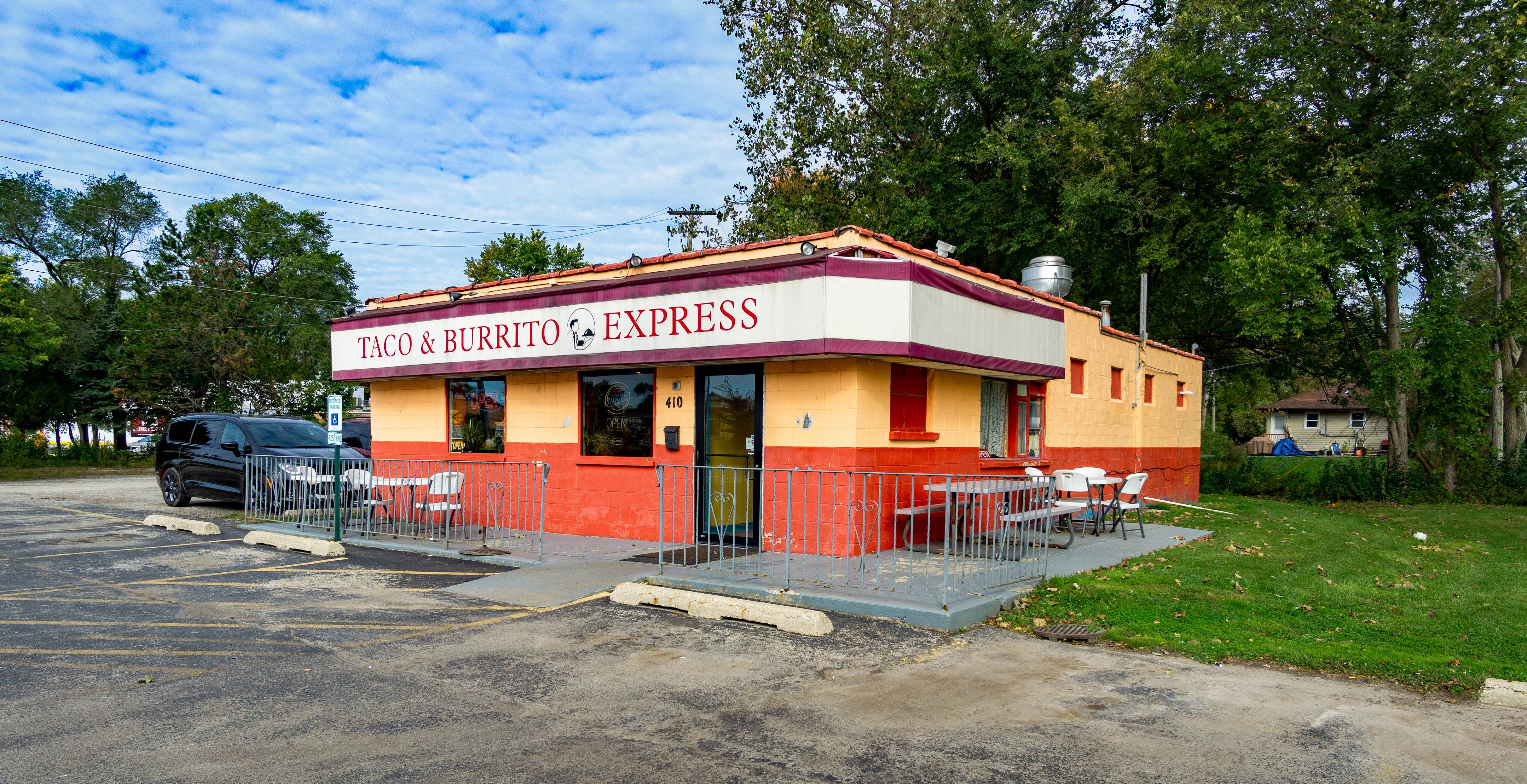 Restaurants Taco & Burrito Express