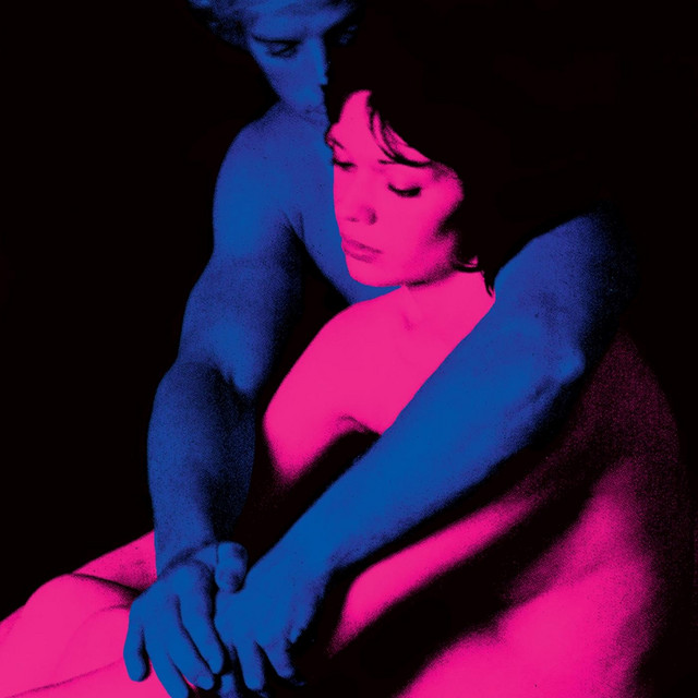 Canción Loving Machine