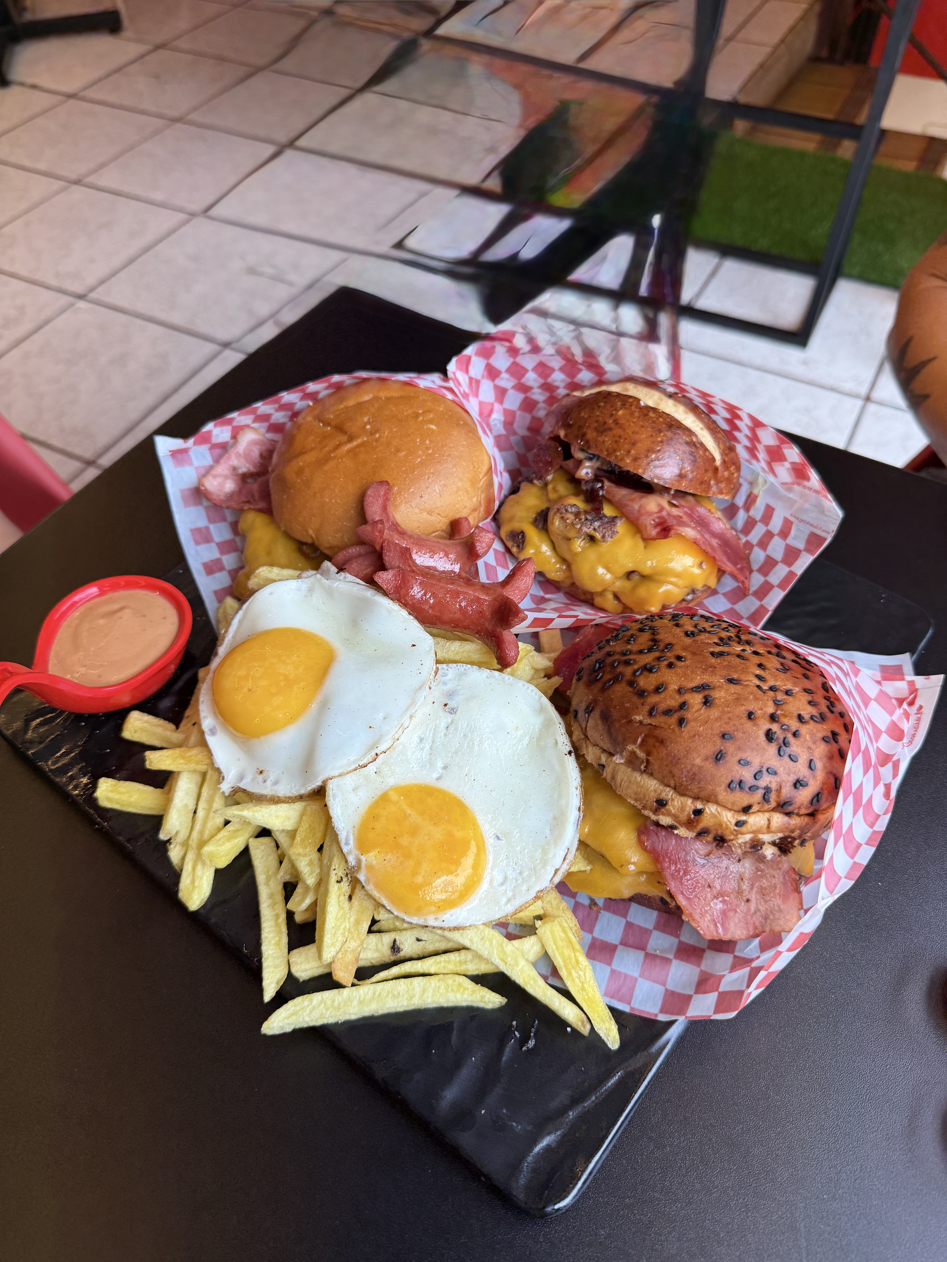 Restaurants BROS FAST FOOD