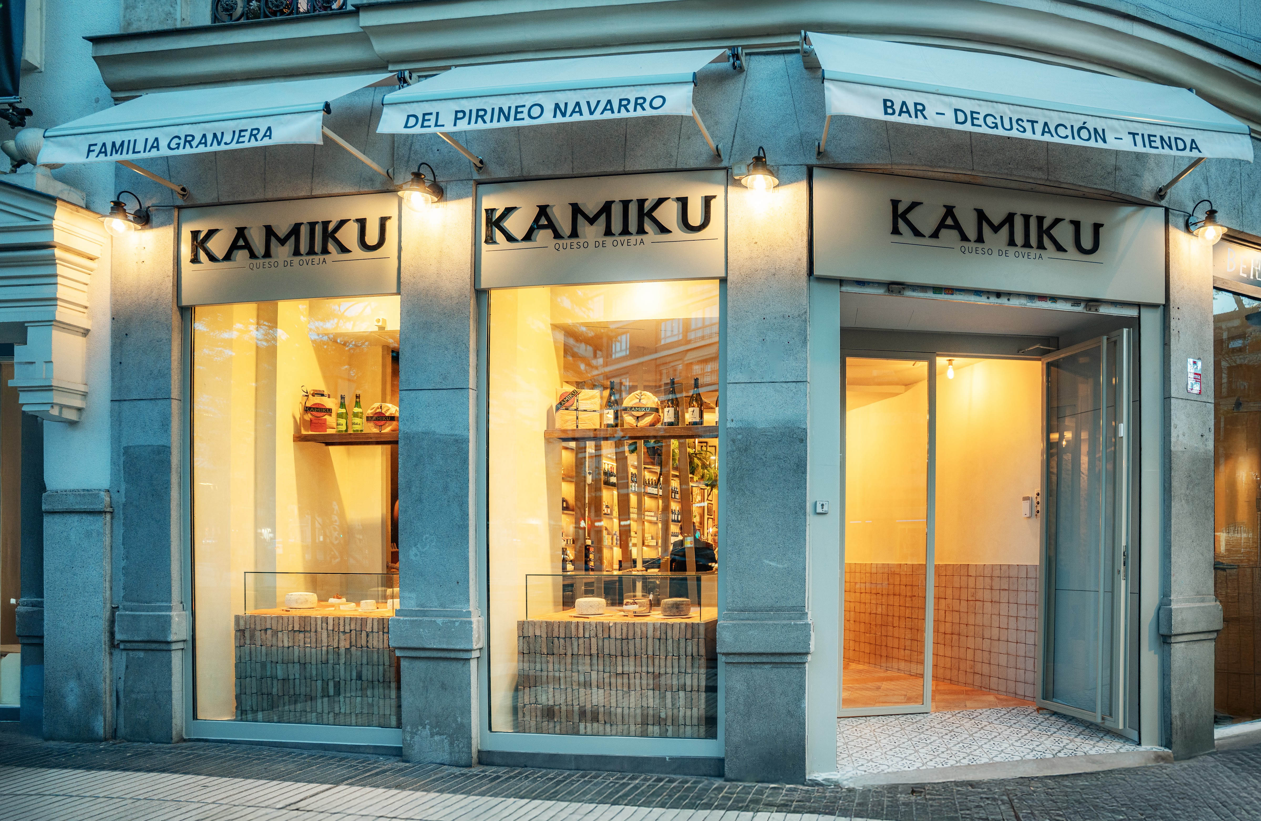 KAMIKU
