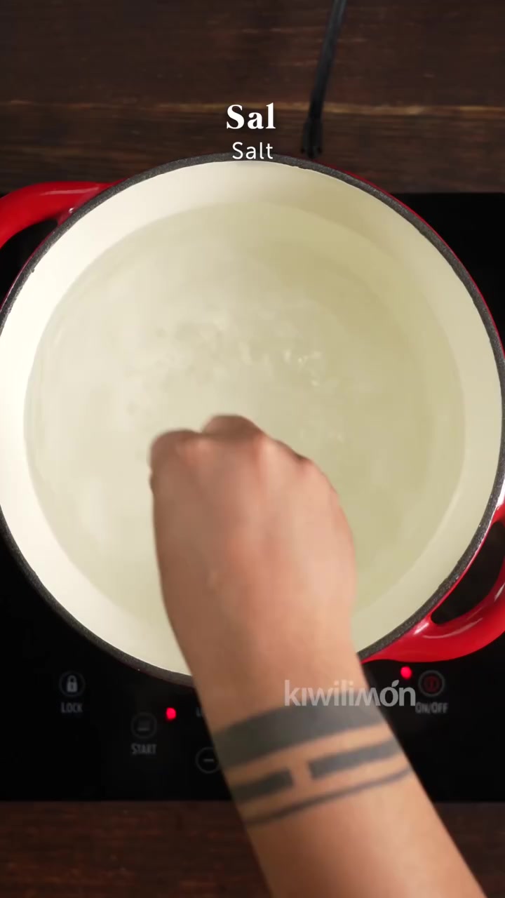 Espagueti al cilantro paso a paso