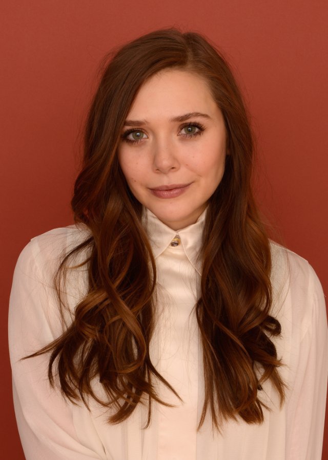 Social Elizabeth Olsen