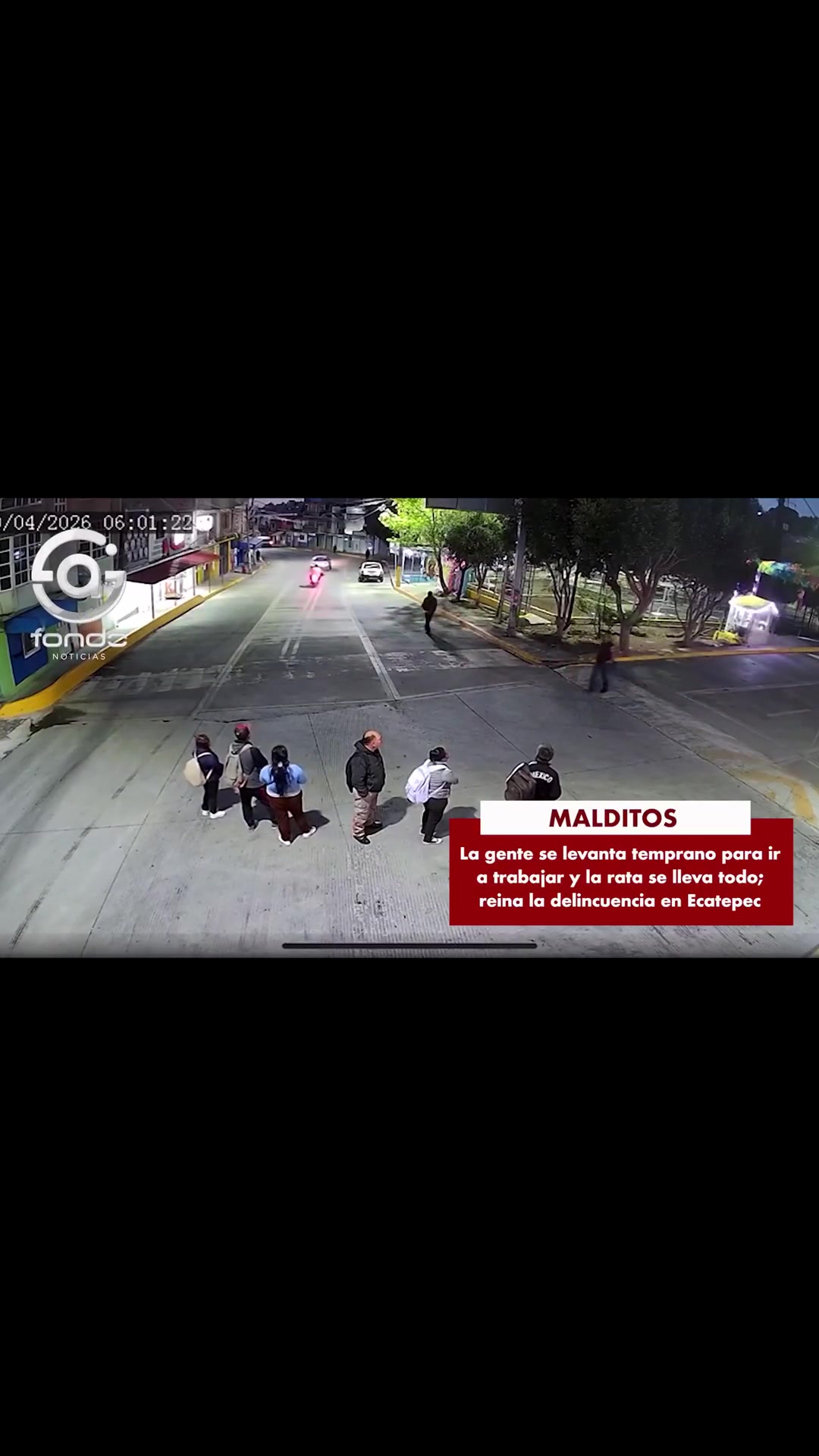 Asalto armado en parada de transporte público: delincuentes aterrorizan pasajeros