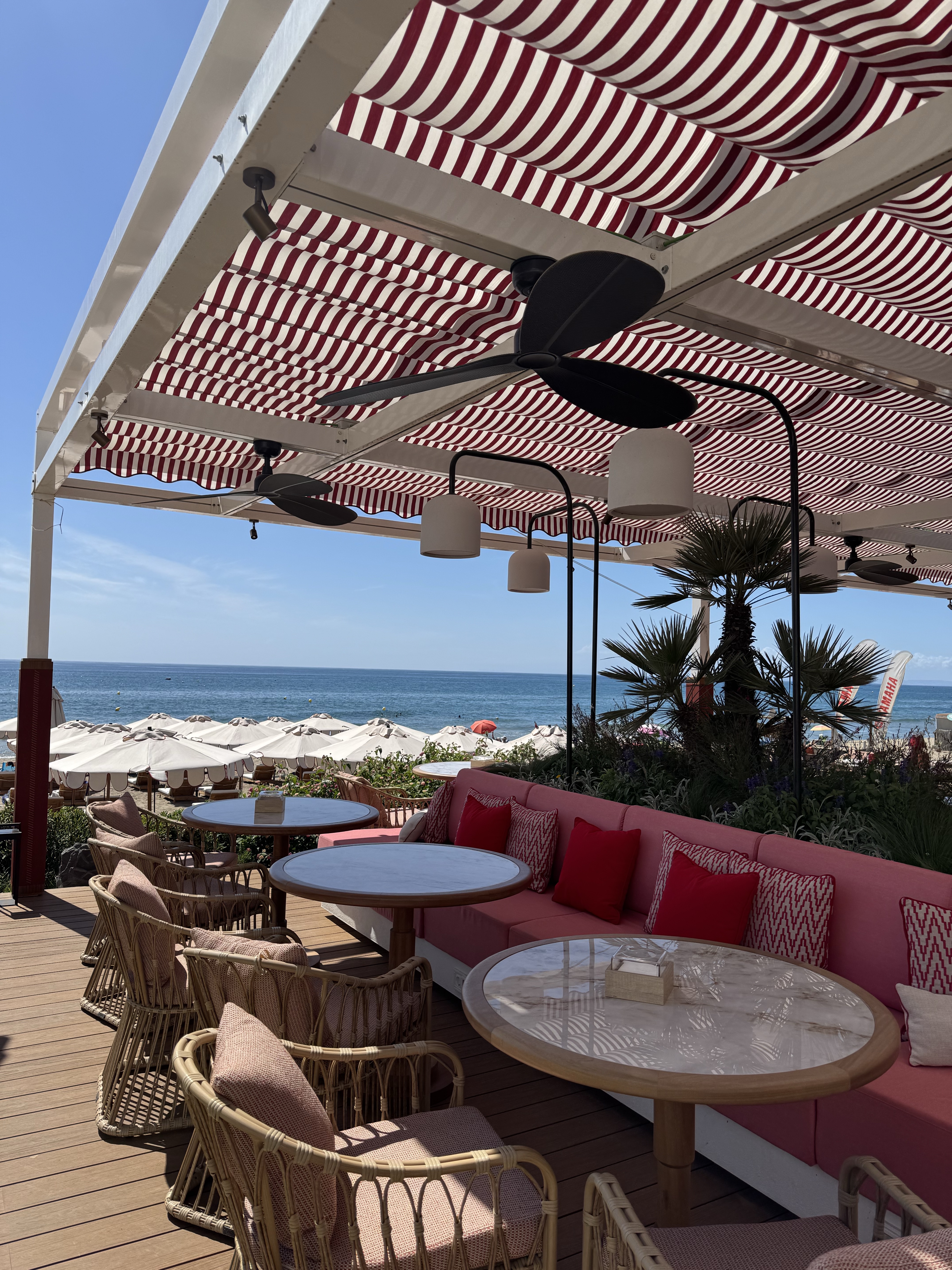 Amù Beach Club