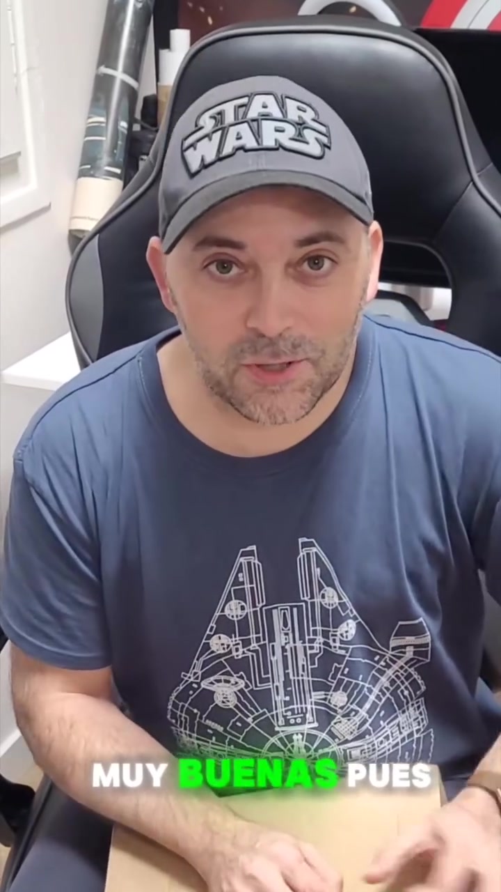 Social Unboxing McDonald's por el 30 aniversario de Friends