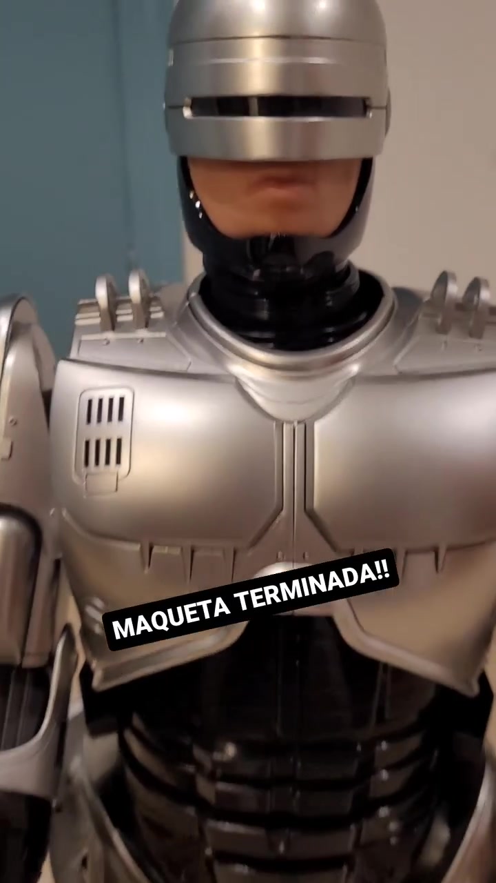Social Maqueta de Robocop de Planeta DeAgostini 100% terminada ¿Qué os parece?