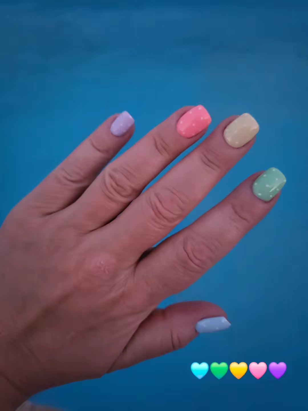 Social Nails