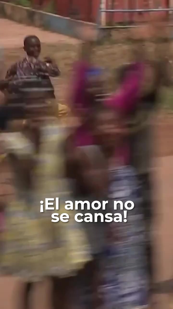 Viaje del Papa León XIV por África: momentos emotivos
