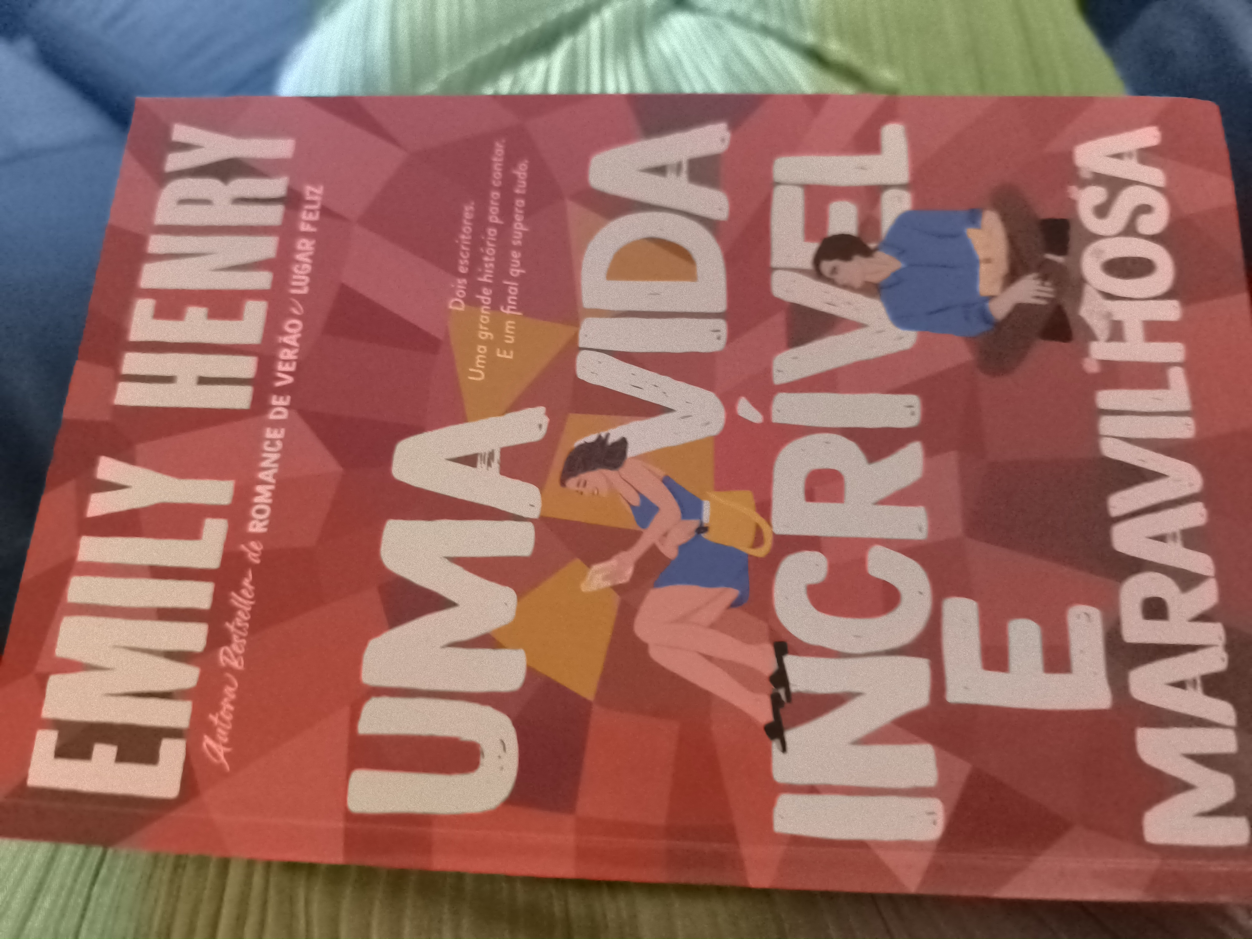 Social Emily Henry - Uma vida incrível e maravilhosa 