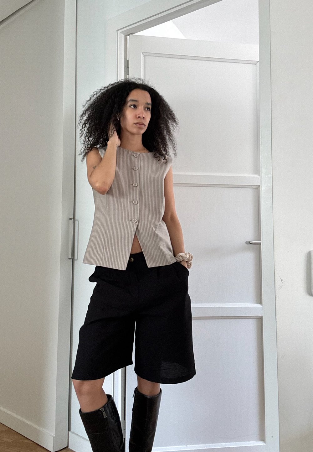 Social Chaleco con bolso de mano