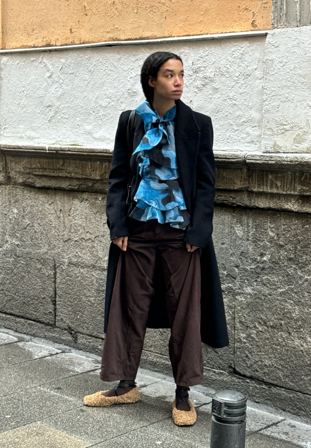 Social Look con abrigo clásico