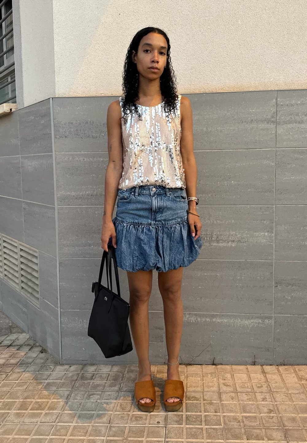 Social Blusa con bolso de mano