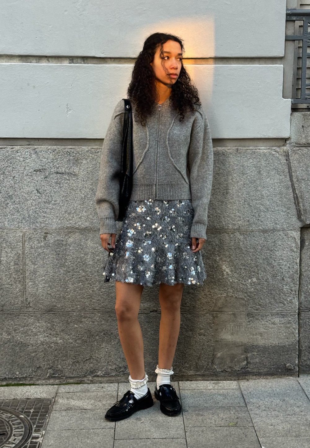 Social Accesorios: trim cable shawl y vestido de cóctel