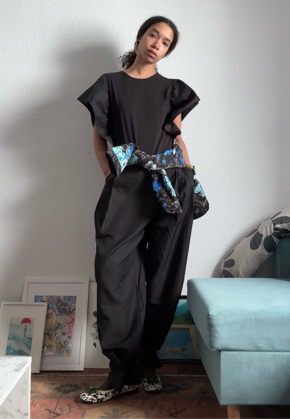 Chaqueta de entretiempo y camiseta básica