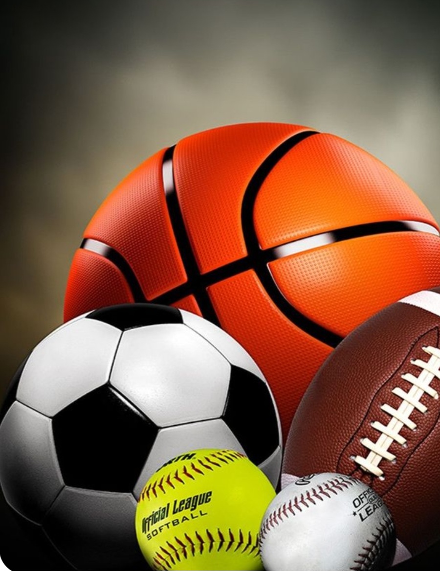 Social você pode ser um jogador profissional um dia de um desses esportes 😉⚽️⚾️🥎🏀🏈