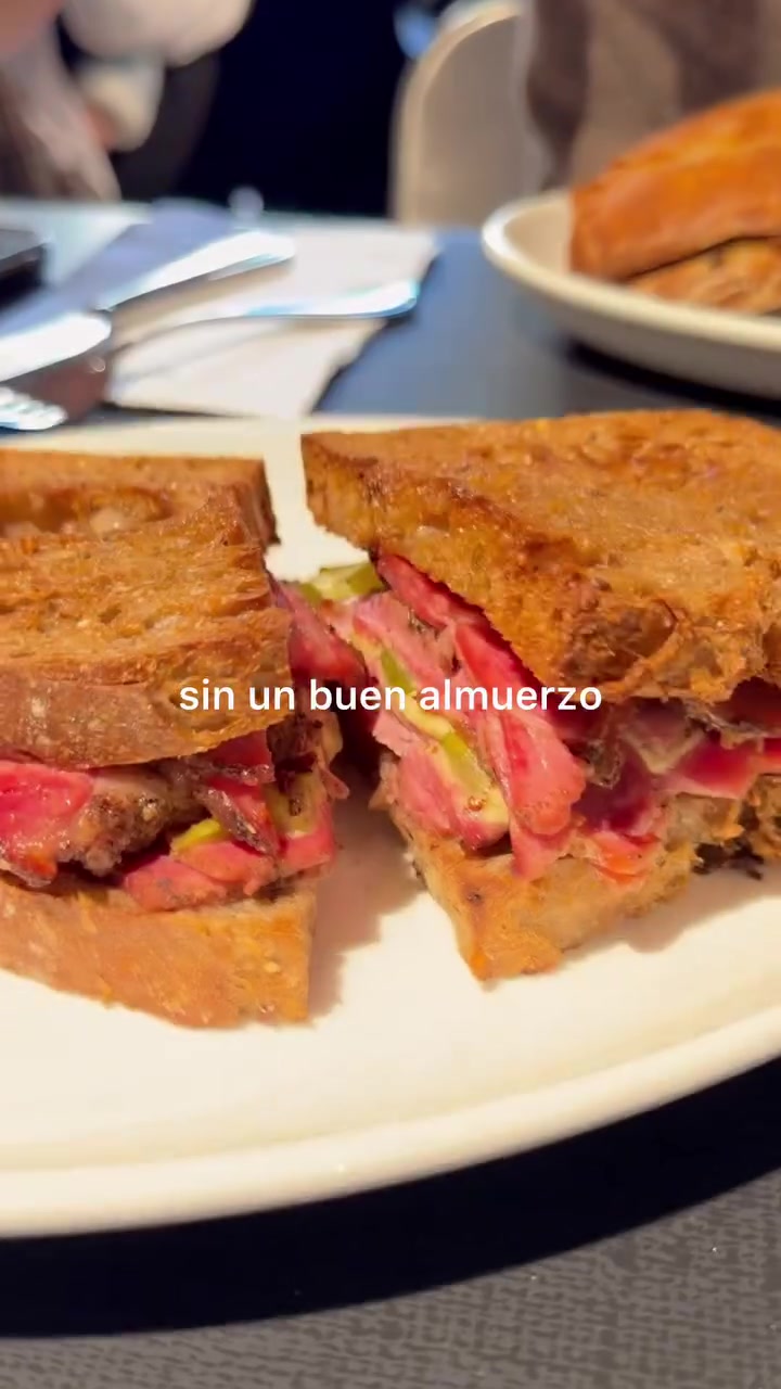 NOBAR by Ricard Camarena