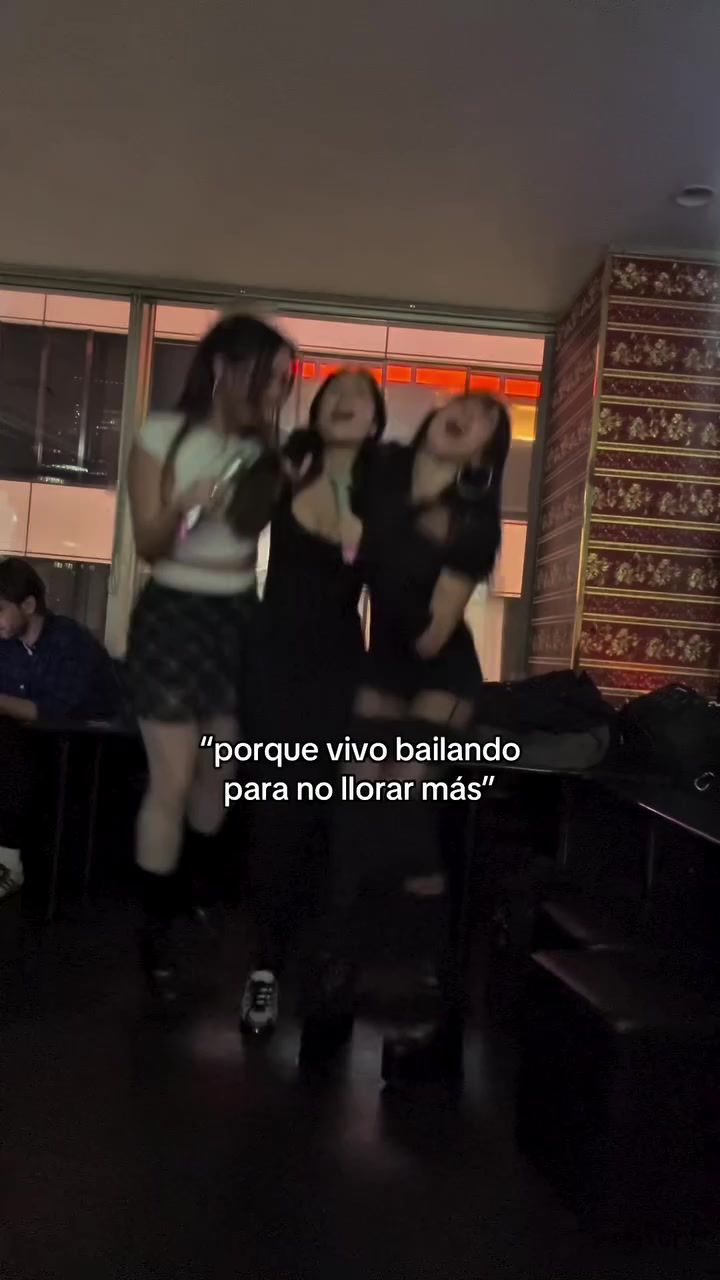 Porque vivo bailando para no llorar más: trend viral TikTok