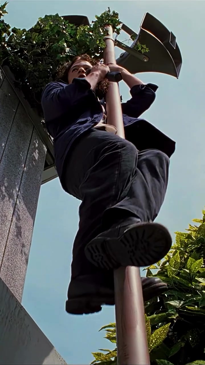 Social Heath Ledger cantó él mismo Can't Take My Eyes Off You en 10 Things I Hate About You.