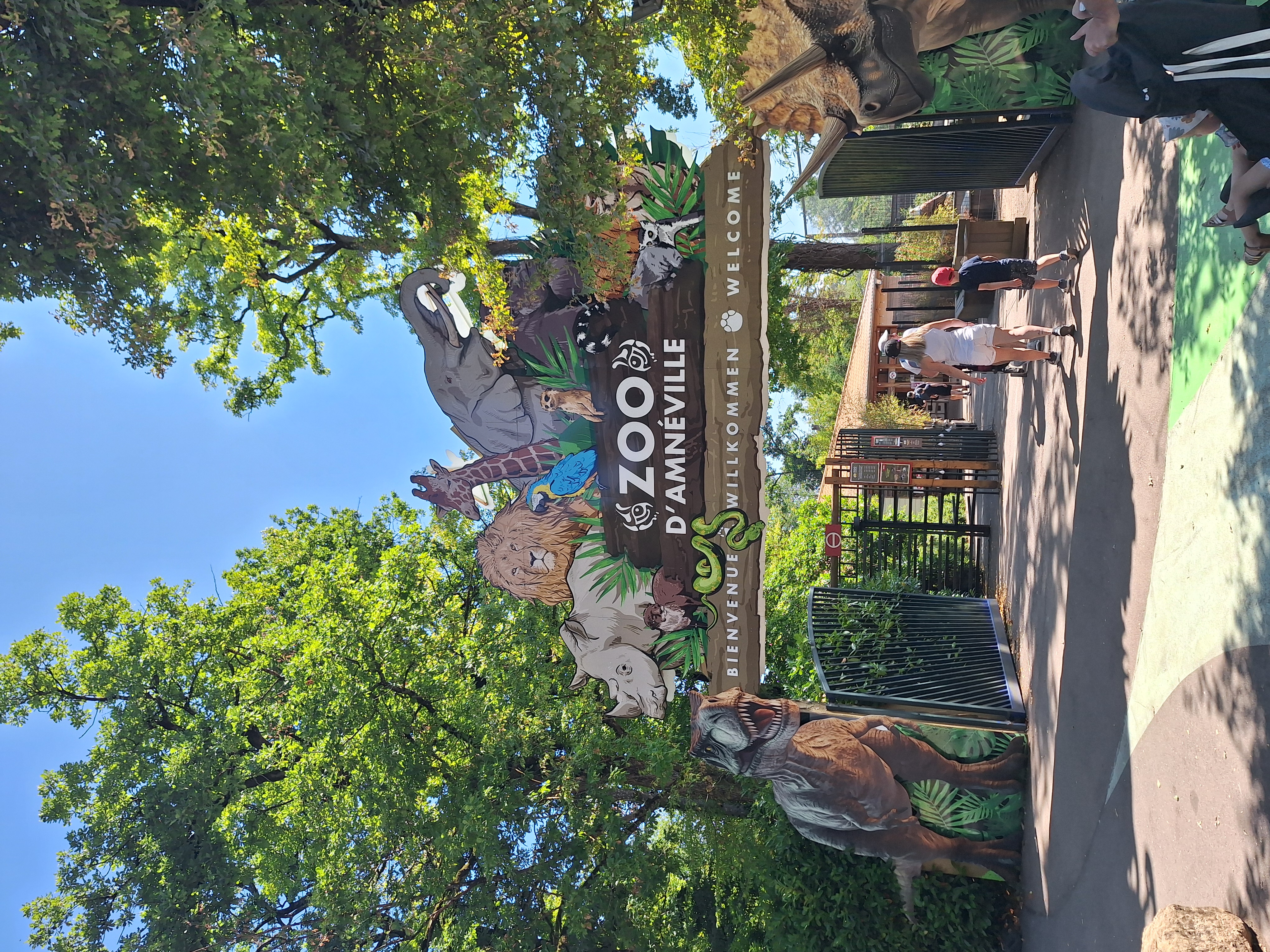 Social 🐅 Zoo d’Amnéville: O Zoológico Mais Incrível da França Que Você Precisa Visitar!