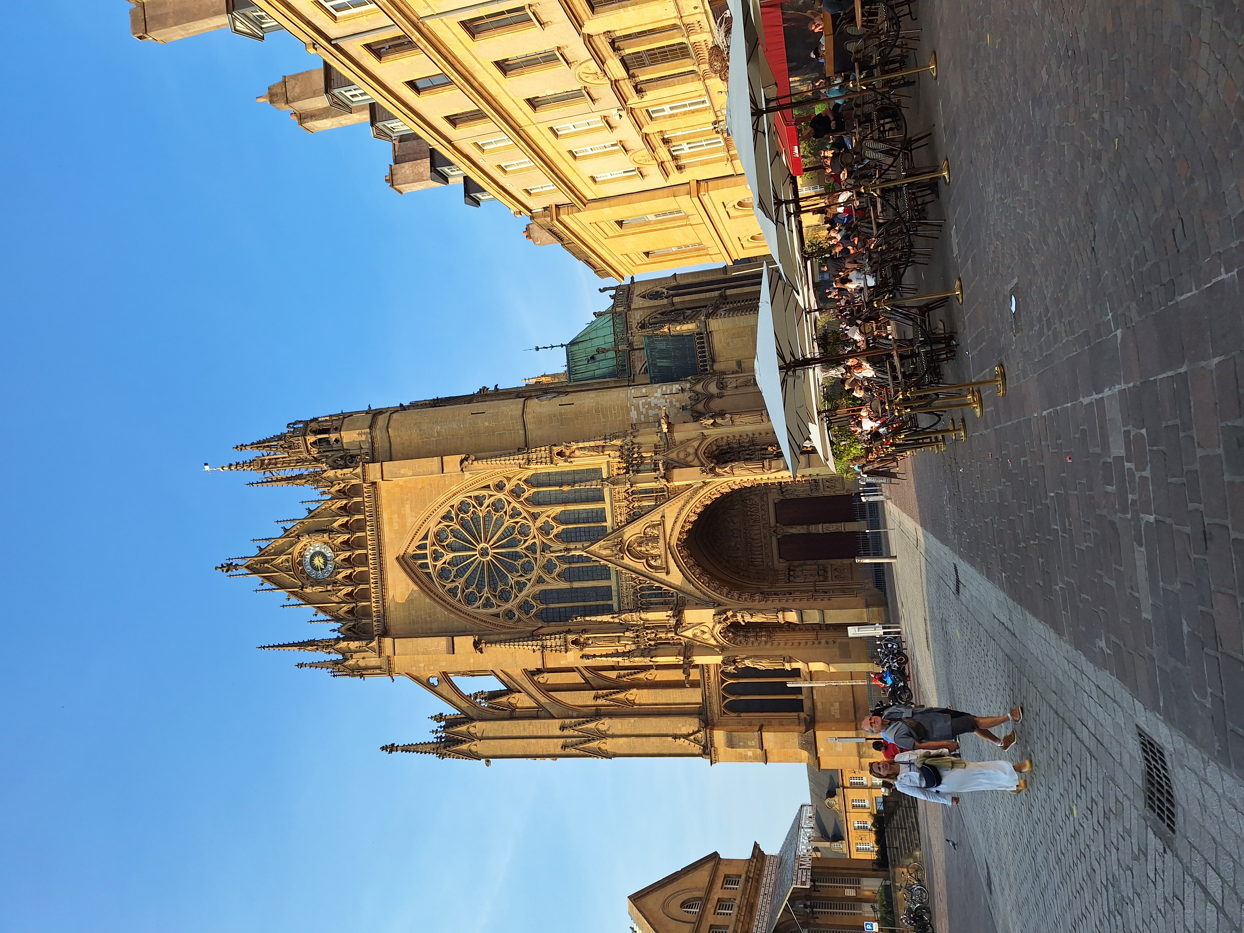 Social Catedral  Saint -Étienne